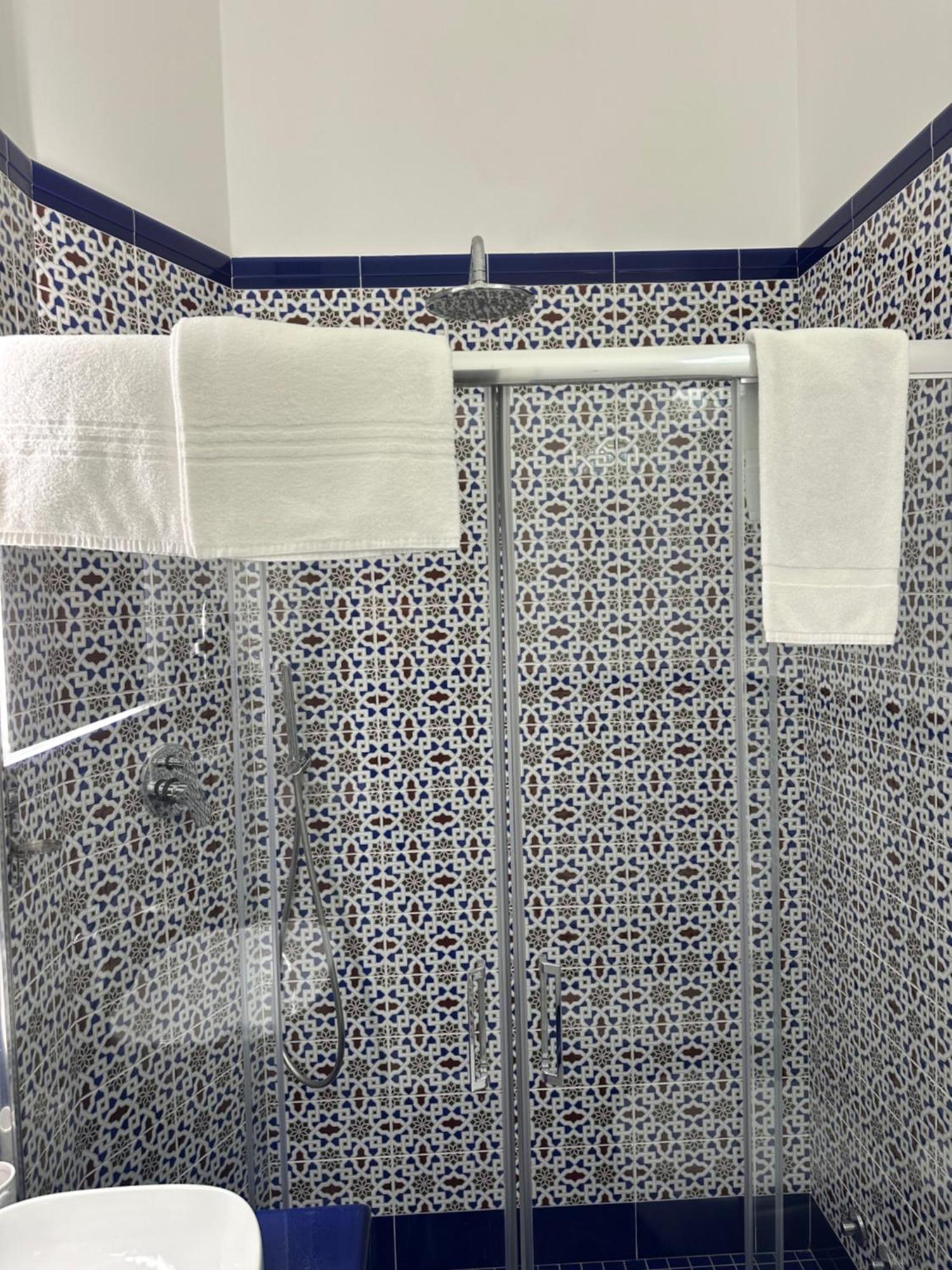 Queen Suite - Luxury Rooms (Adults Only) Forio di Ischia Eksteriør billede